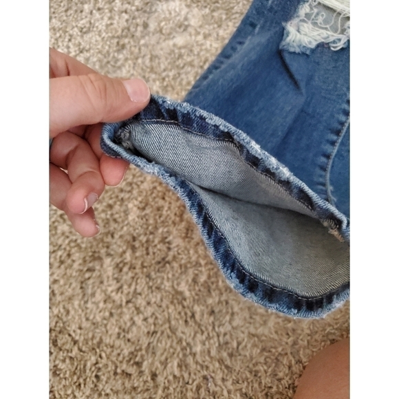 𝅺DEAR John Liam Straight Distressed Jeans - Picture 6 of 10